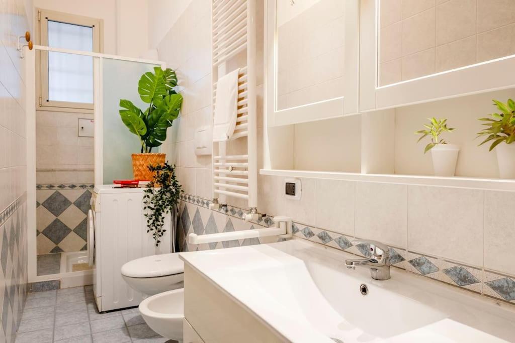 Oasi Corso Italia Apartment Bari Exterior foto